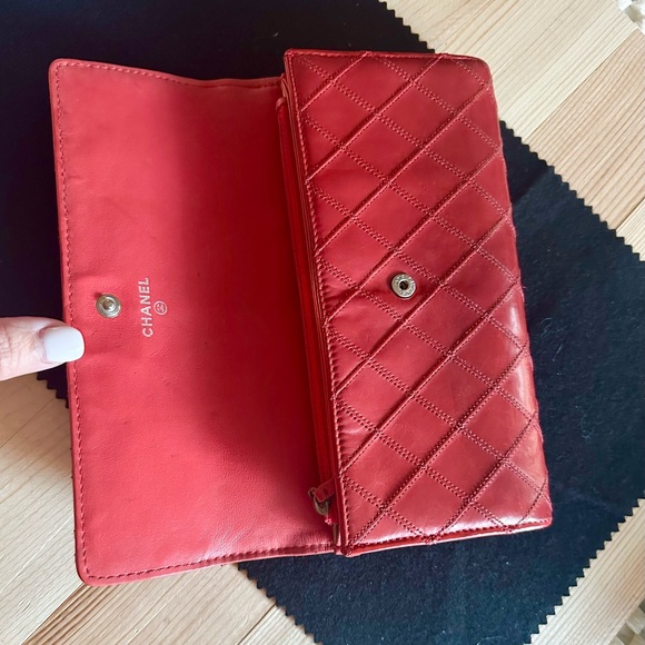 Chanel Timeless Red leather Long Wallet - Picture 2 of 7